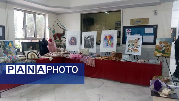 برگزاری جشنواره ماها(مدرسه آرمانی،هنر آسمانی) در هنرستان محمودیه بجنورد