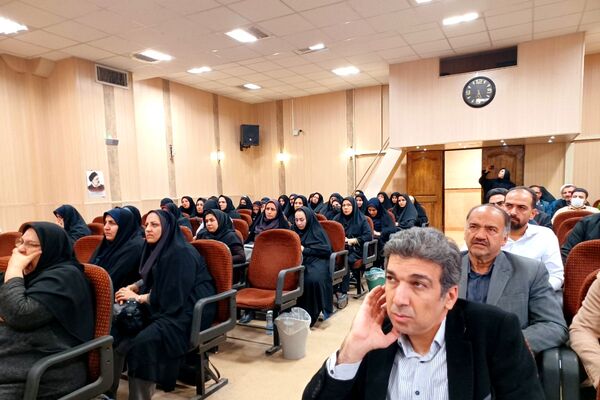 طرح "مدرسه اولیا" در پاکدشت