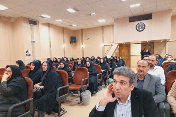 طرح "مدرسه اولیا" در پاکدشت