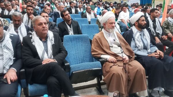 گردهمایی بزرگ بسیجیان در اسدآباد با حضور نمایندگان مجلس و امام جمعه