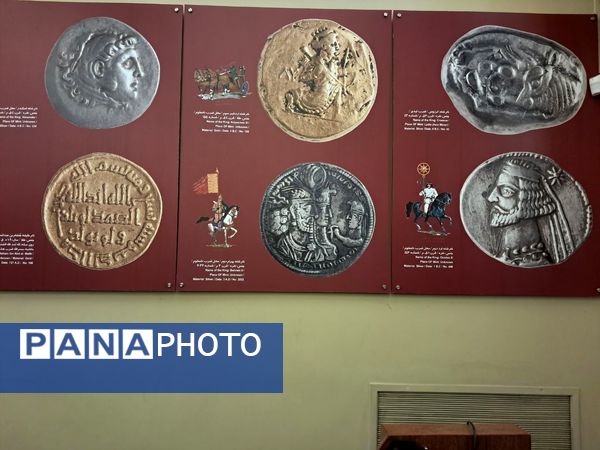  سفری فرهنگی دانش‌آموزان ملاردی به کتابخانه و موزه ملک