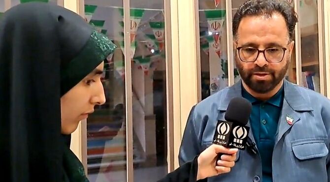 جشن غدیر در دبیرستان کوثر شهر کهک 