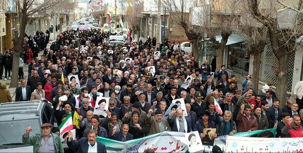 نمایش وحدت و اقتدار ملی در کیار
