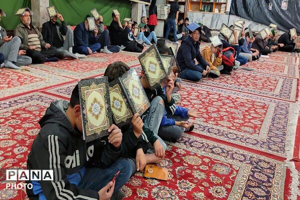 مراسم قرآن به سر در سومین شب قدرمسجد جامع شهر بار 