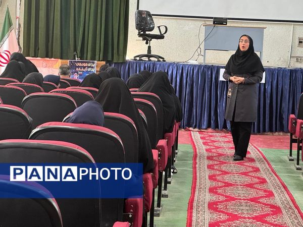 کارگاه توانمندسازی موسسان کودکستان‌های فاروج