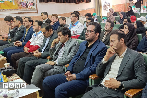 تقدیر از سفیران سلامت خراسان شمالی 