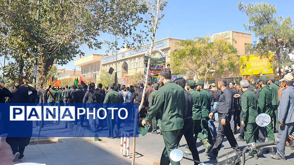 تشییع پیکرهای دو شهید مدافع حرم فاطمیون در قم