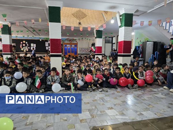 آیین جشن باشکوه چهل و ششمین سالگرد پیروزی انقلاب در مدرسه ۱۷ شهریور یاسوج