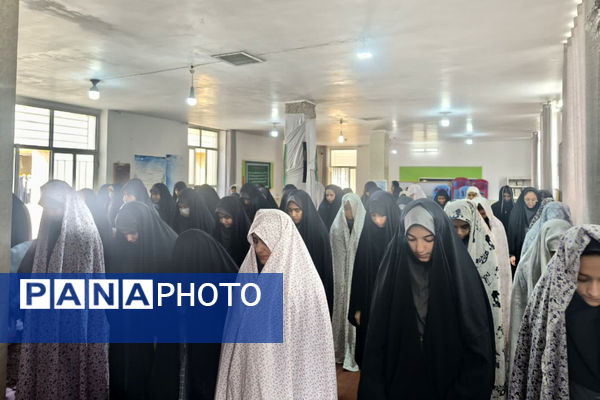  جشن نیمه شعبان در دبیرستان شاهد ام‌ابیها آباده