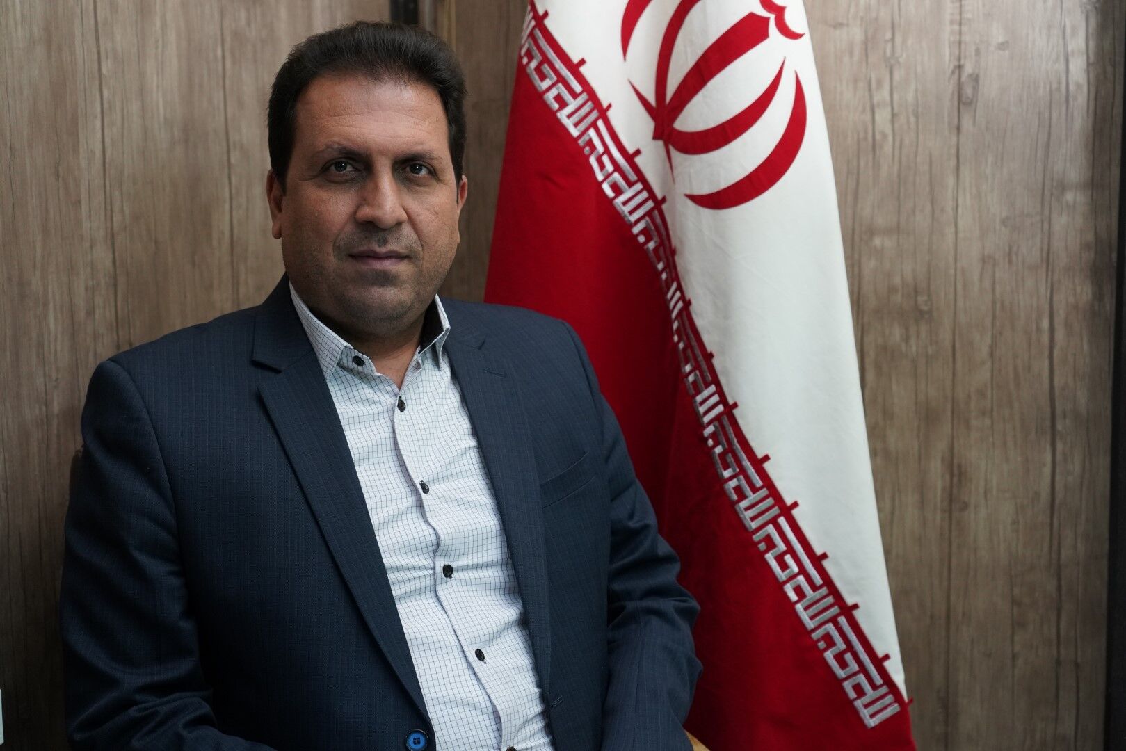 تشریح نقش گروه‌های آموزشی در ارتقای سطح آموزش دوره متوسطه