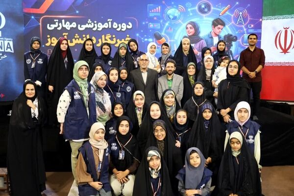 اردوی آموزشی خبرنگاری ویژه دانش آموزان پانا در یزد