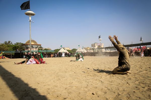 مراسم تعزیه‌خوانی در امامزاده شاه‌کرم اصفهان