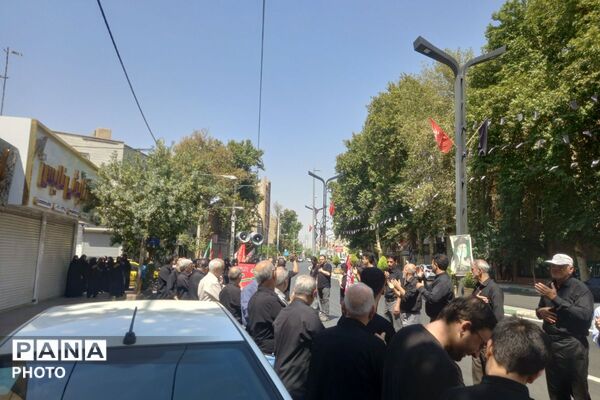 راهپیمایی جاماندگان اربعین با حضور پرشور مردم پیشوا