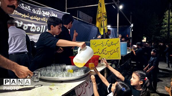 برپایی موکب قرارگاه جهادی شهرستان کاشمر در حاشیه اجتماعات عزاداری امام حسین