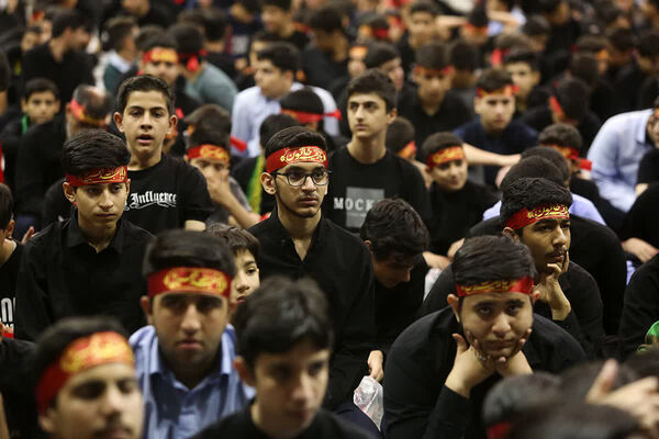 اجتماع 3 هزار نفری نوجوانان فاطمی در حرم حضرت معصومه(س)