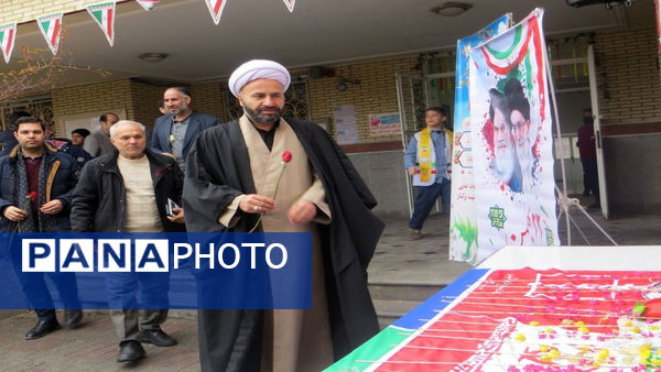 جشن انقلابی و جهاد تبیین در دبیرستان فرهنگ شهید پرکار مراغه