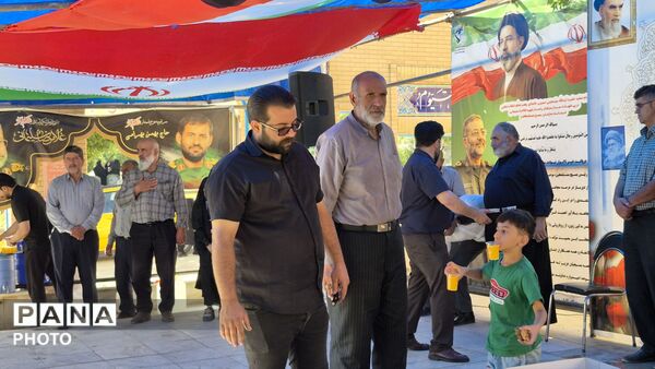 حضور پرشور مردم فارسان در گلزار شهدا؛ تجدید میثاق با آرمان‌های ایثار و شهادت