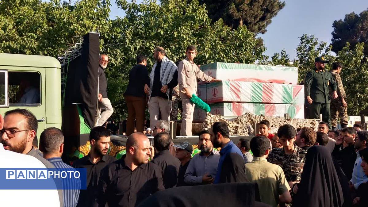 تشییع 8 شهید پدافند هوایی ارتش و هوافضای سپاه در قم