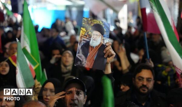 جشن میلاد پیامبر(ص) با طنین وحدت ‌و ایستادگی در فردیس