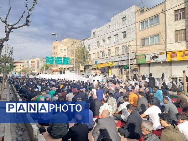 نماز عید فطر در مصلی شهرستان قدس