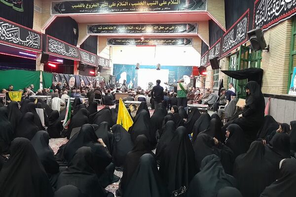 مراسم بزرگداشت شهدای مقاومت در حرم شهدا گمنام ورامین