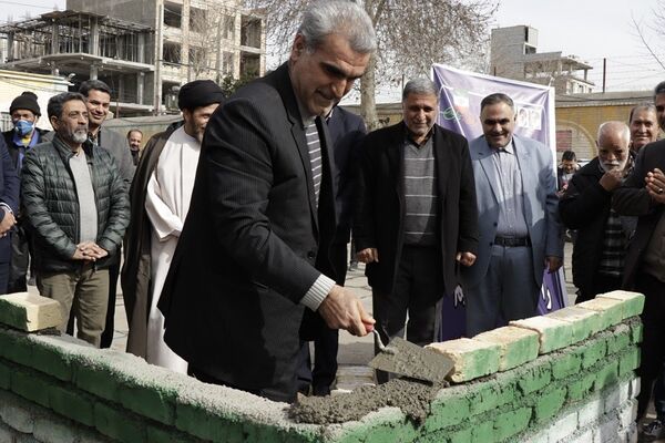 آیین خشت‌گذاری مدرسه مشارکتی قائم آل محمد (عج) پاکدشت 