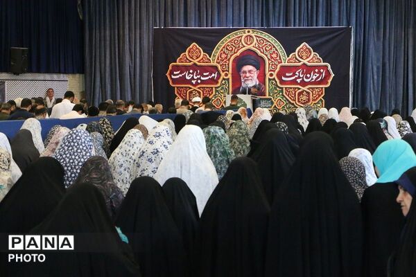 تجلیل از معلمان در مصلی صفادشت