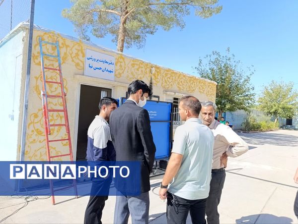 بازدید کارشناس تربیت بدنی شهرستان خلیل آباد از دبیرستان رئیس زاده 