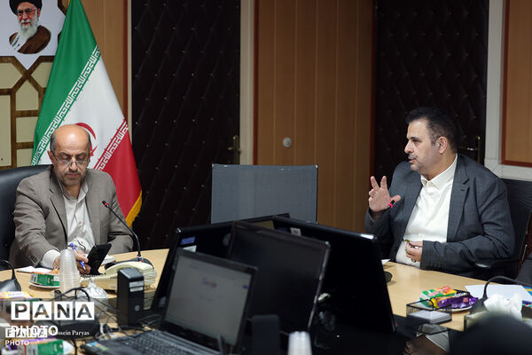 جلسه هماهنگی و هم افزایی بین دبیرخانه کمیسیون تخصصی توسعه آموزش عمومی قرآن کشور و معاونت آموزش متوسطه