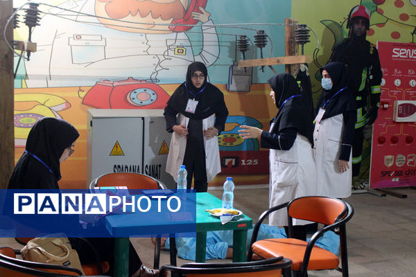 رقابت‌های مراقبین سلامت قم در بخش امداد و نجات