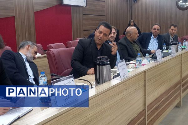 تبیین برنامه‌های کیفیت‌بخشی حوزه معاونت آموزش استان تهران در شهر شهریار 