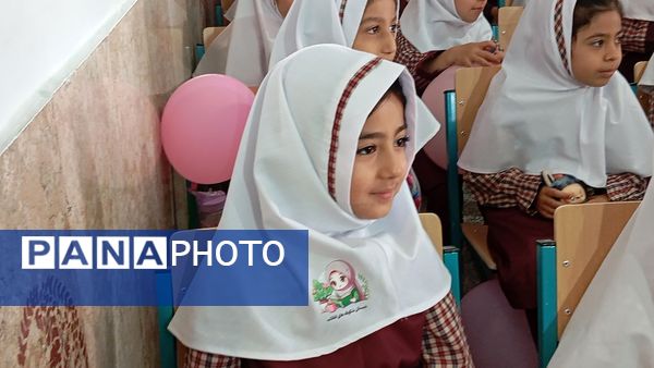 شکوفه‌های لبخند در جشن شکوفه‌ها؛ آغاز فصل دانش‌آموزی با شادی و هیجان