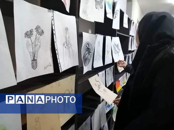 جشنواره ماها در دبیرستان میثاق منطقه تبادکان مشهد