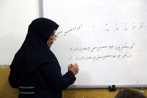 روشنگریِ جهادی؛ جهادِ آموزشیِ معلمان در مدارس یزد
