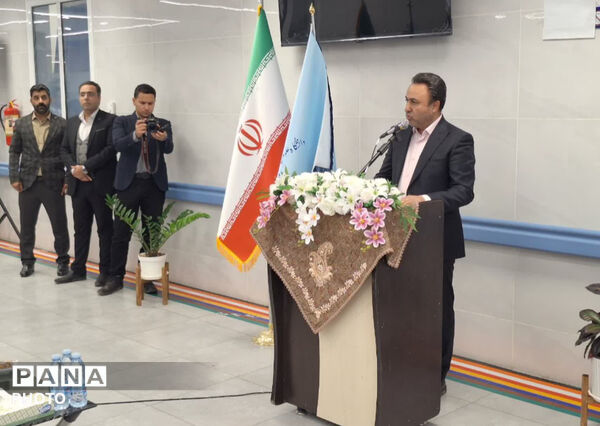افتتاح نیروگاه خورشیدی ،گلخانه و طرح توسعه بیمارستان آیت الله خاتمی همزمان با هفته دولت