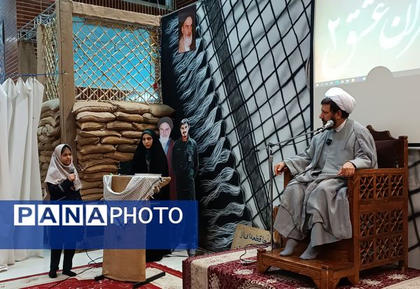 یادمان شهدای گمنام و موزه آثار شهدا و ایثاگران میزبان دانش‌آموزان دبیرستان هدی 2