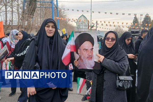 حضور مردم چهاردانگه در جشن چهل و هفتمین سالگرد شکوهمند انقلاب اسلامی