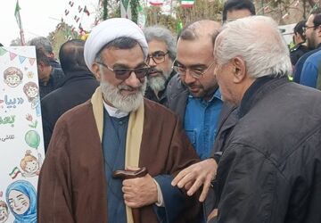 خسروپناه: حضور گسترده مردم در ۲۲ بهمن نشانه پایبندی به آرمان‌های انقلاب است