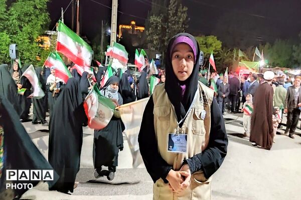 جمهوری اسلامی ایران مستقل متحد پیشرفته  و پیروز است