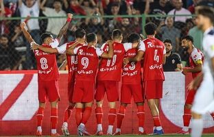 بازیکنان امانت‌دار پیراهن بزرگ پرسپولیس هستند/ پرسپولیس در محکمه هواداران در دربی ۱۰۷ محکوم به پیروزی