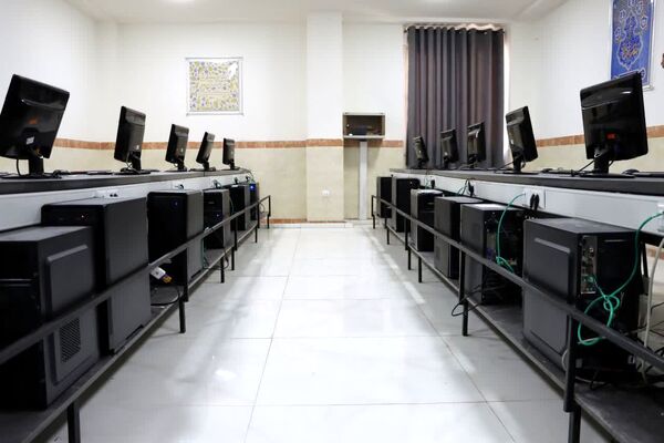افتتاح هنرستان فنی‌وحرفه‌ای و کاردانش مهندس اصغر مشحون در ماهدشت