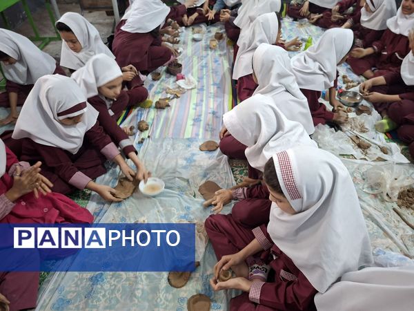 شوق یادگیری دانش‌آموزان پایه چهارم در ساخت وسایل سفالی