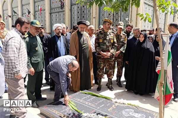 خرمشهرِ خدمت» در شهریار؛ مسئولان با لاله‌های گلزار پیمان بستند