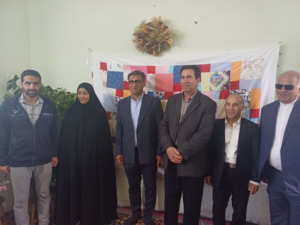جشنواره و نمایشگاه بومی و محلی بهار در بهار روستای جندابه
