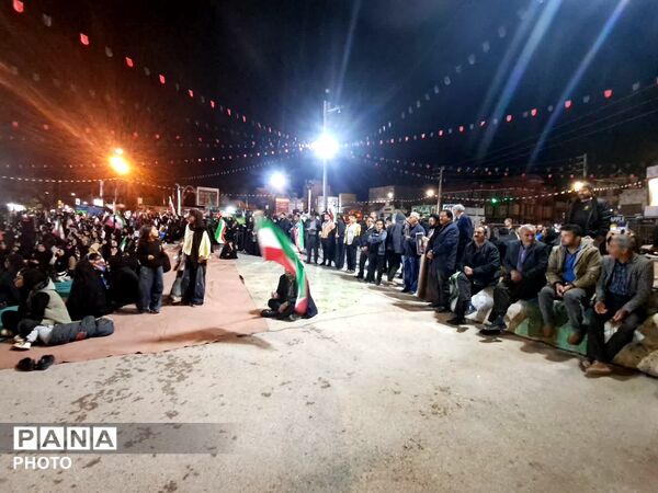 تجمع برای حمایت از رزمندگان کشور در شهر دهدشت 