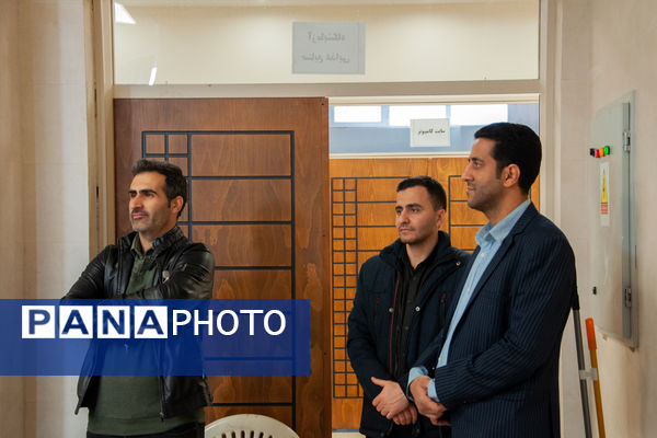 کارگاه استانی"طراحی آزمایش‌های جذاب و کاربردی" ویژه دبیران شیمی 