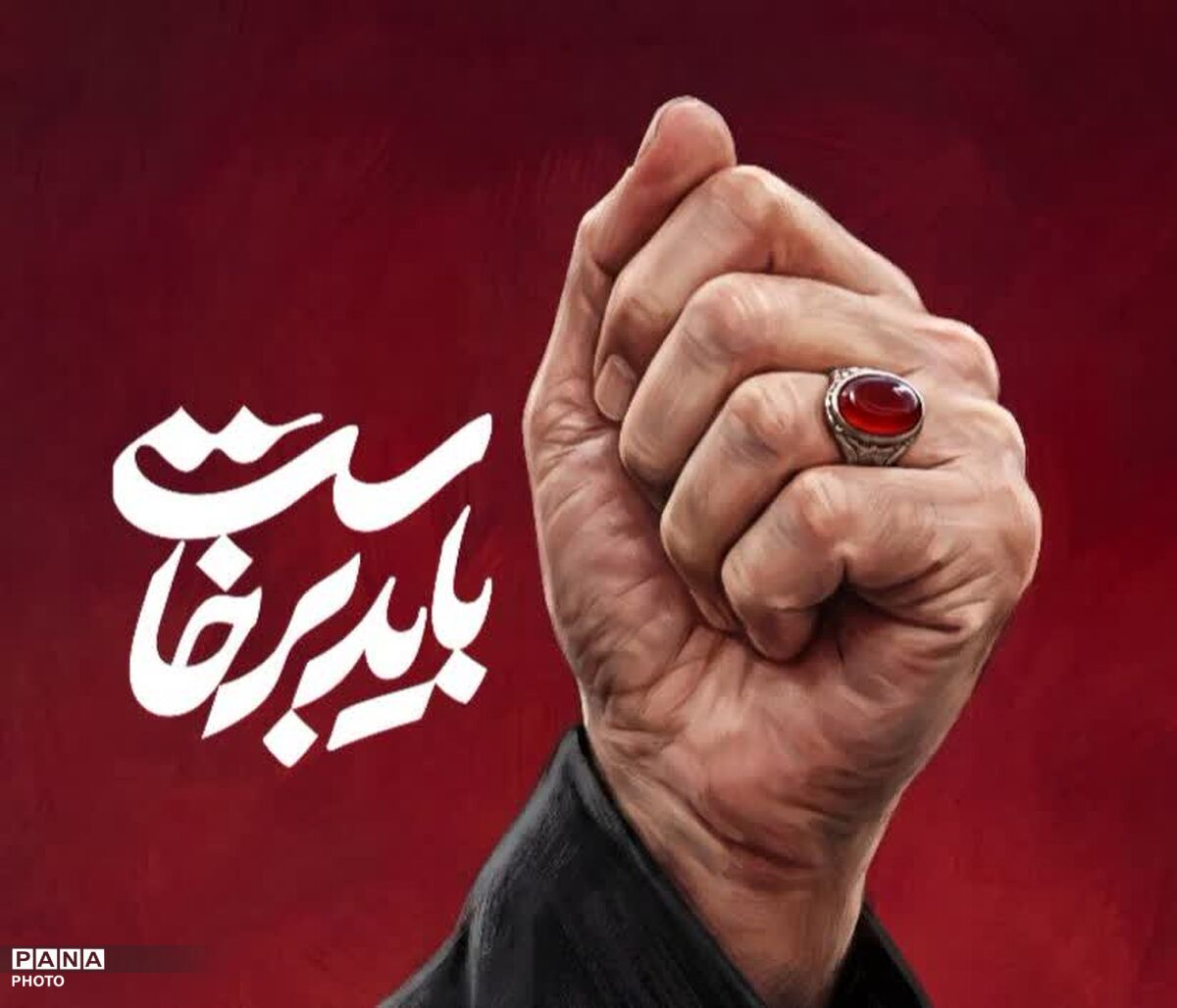 آخرین تماشای سیمای نورانی؛ مردم در سوگ مقتدای خود ایستادند