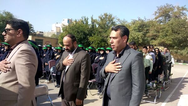 نواخته شدن زنگ مهر،زنگ خیرین و زنگ ایثار  در دبیرستان حسین ملایی