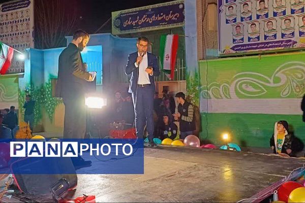 جشن خیابانی و هئیت هفتگی دختران دبیرستان شهید رستمرودی به مناسبت ولادت حضرت رقیه(س) 