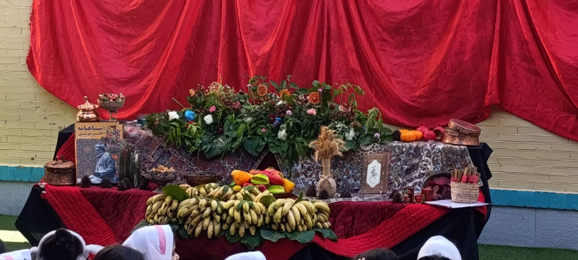 «جشن یلدا» در دبستان مریم  